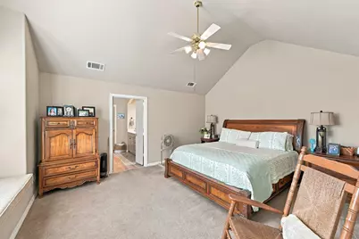 6033 Roaring Springs Drive, North Richland Hills, TX 76180 - Photo 15