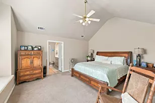 6033 Roaring Springs Dr, North Richland Hills, TX 76180 - Photo 15