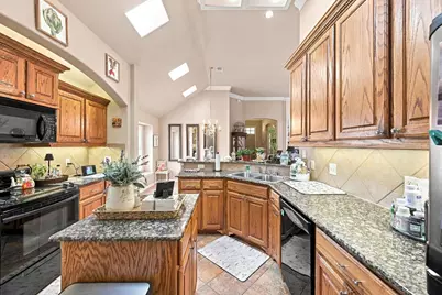 6033 Roaring Springs Drive, North Richland Hills, TX 76180 - Photo 9