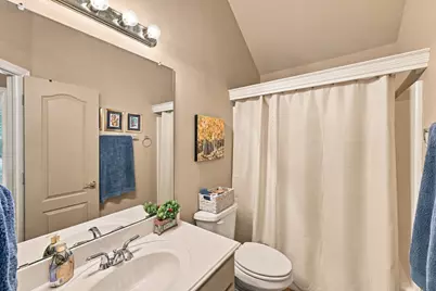 6033 Roaring Springs Drive, North Richland Hills, TX 76180 - Photo 17