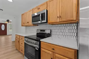 109 W Sedberry St, Jefferson, TX 75657 - Photo 7
