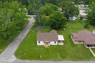 109 W Sedberry St, Jefferson, TX 75657 - Photo 27