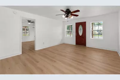 109 W Sedberry Street, Jefferson, TX 75657 - Photo 23