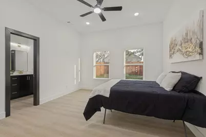 1632 Bessie Street, Fort Worth, TX 76104 - Photo 5