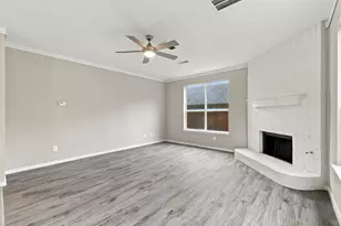 518 Briar Oaks Dr, Lake Dallas, TX 75065 - Photo 5
