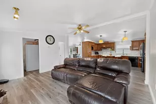 2181 Doe Branch Rd, Little Elm, TX 75068 - Photo 9