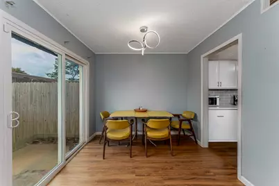 1402 S Carrier Parkway #309, Grand Prairie, TX 75051 - Photo 5