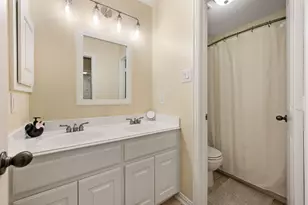 916 Water Oak Dr, Grapevine, TX 76051 - Photo 25