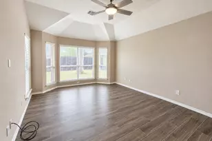 11701 Amber Valley Dr, Frisco, TX 75035 - Photo 9