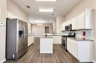 11701 Amber Valley Dr, Frisco, TX 75035 - Photo 7
