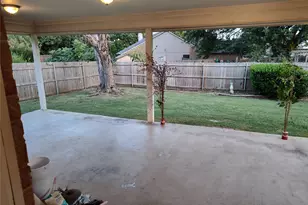 121 Canterbury St, Euless, TX 76039 - Photo 21