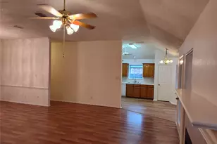 121 Canterbury St, Euless, TX 76039 - Photo 7