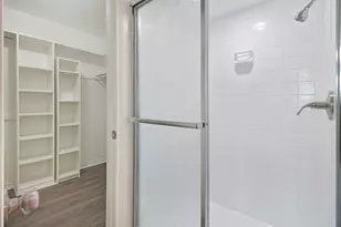 [Address not provided], Carrollton, TX 75006 - Photo 19