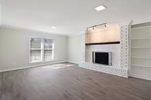 [Address not provided], Carrollton, TX 75006 - Photo 9