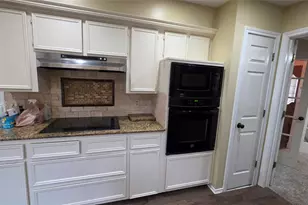 1821 Trowbridge St, Garland, TX 75044 - Photo 7