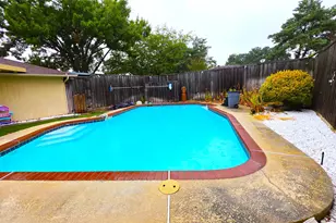 1821 Trowbridge St, Garland, TX 75044 - Photo 25