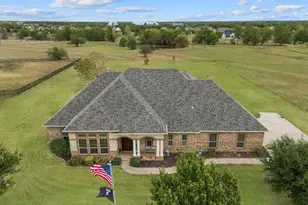 1066 Canyon Lake Rd, Wills Point, TX 75169 - Photo 1