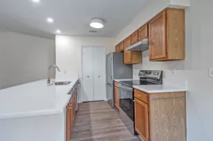 6490 Argo St, Dallas, TX 75214 - Photo 17