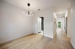 9801 Royal Ln, Dallas, TX 75231 - Photo 15