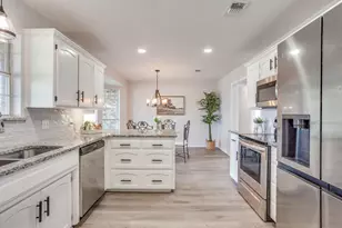 615 Rosewood Pl, Joshua, TX 76058 - Photo 13