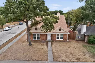 11820 Amberly Ln, Balch Springs, TX 75180 - Photo 3