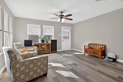 404 Greenleaf Drive, Azle, TX 76020 - Photo 15