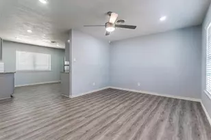 2420 Hancock St, Irving, TX 75061 - Photo 9