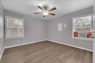 5528 Rickenbacker Pl, Fort Worth, TX 76112 - Photo 21