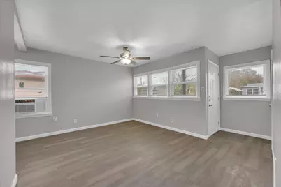 5528 Rickenbacker Place, Fort Worth, TX 76112 - Photo 11