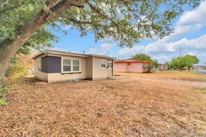 5528 Rickenbacker Place, Fort Worth, TX 76112 - Photo 39