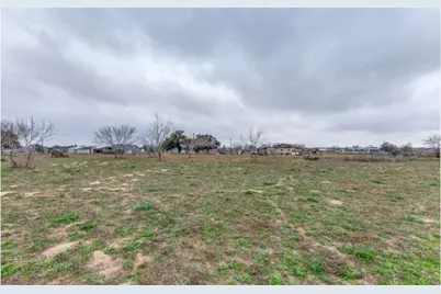 1619 County Road 7711, Devine, TX 78016 - Photo 5
