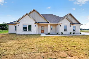 5731 Lewis Ct, Athens, TX 75752 - Photo 1