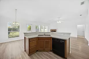 334 River Oaks Ln, Canton, TX 75103 - Photo 7