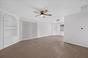1919 Yucca Dr, Dallas, TX 75217 - Photo 11