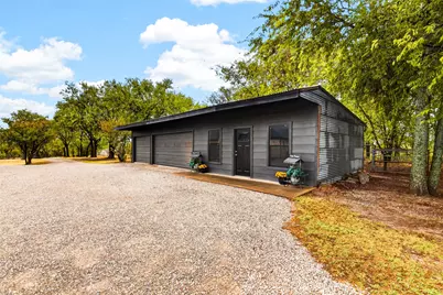 695 Harris Lane, Whitewright, TX 75491 - Photo 37