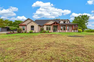 695 Harris Ln, Whitewright, TX 75491 - Photo 1