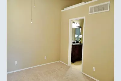 517 Ranch Trail #127, Irving, TX 75063 - Photo 13