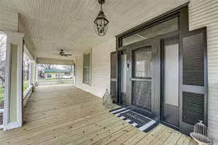 1515 Caddo St, Commerce, TX 75428 - Photo 3