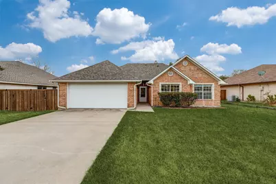 411 Meadow Lane, Aubrey, TX 76227 - Photo 1
