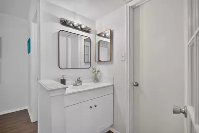 303 Liberty Place, Grand Prairie, TX 75052 - Photo 9