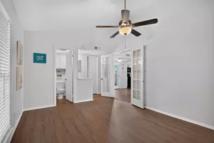 303 Liberty Pl, Grand Prairie, TX 75052 - Photo 7