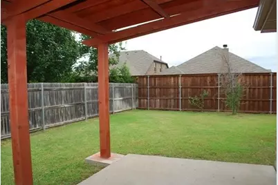 10332 Bear Creek Trail, Fort Worth, TX 76244 - Photo 3