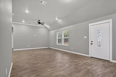 1612 Tanglewood Drive, Azle, TX 76020 - Photo 9