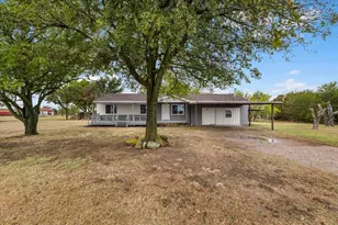319 Green Acres Rd, Weatherford, TX 76088 - Photo 1