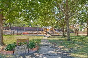 11318 Dinsdale Dr, Dallas, TX 75218 - Photo 29