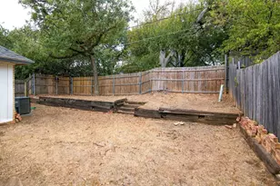 317 Moore Creek Rd, Hurst, TX 76053 - Photo 29