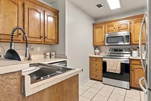 317 Moore Creek Rd, Hurst, TX 76053 - Photo 15