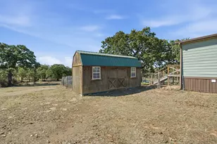 664 Co Rd 4756, Boyd, TX 76023 - Photo 25