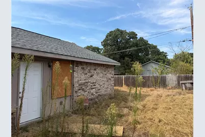 10823 Addie Road, Dallas, TX 75217 - Photo 19