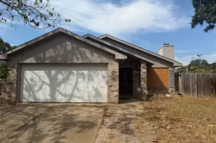 10823 Addie Rd, Dallas, TX 75217 - Photo 3